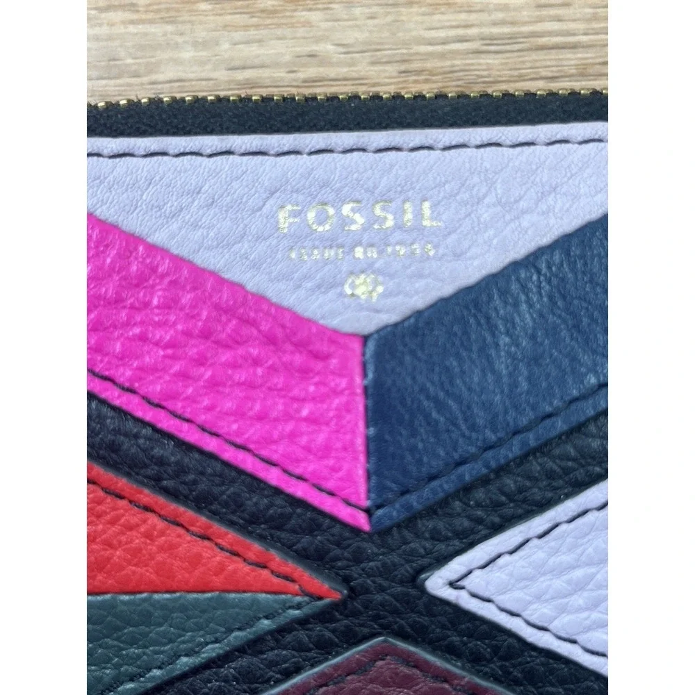 Fossil Leather Zip Around Color Block Women's‎ Wallet